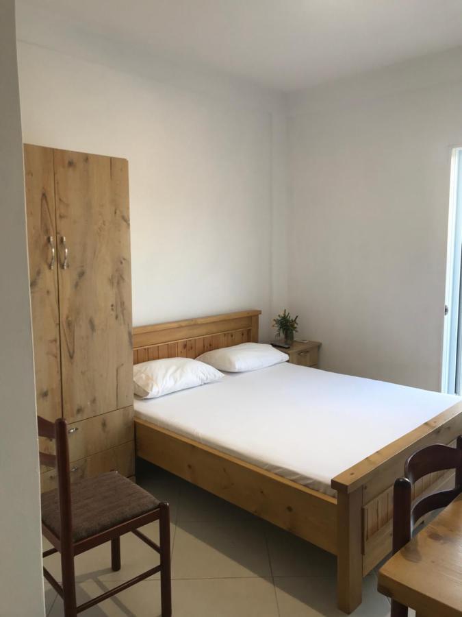 Vila Bedro Sarandë Exteriör bild