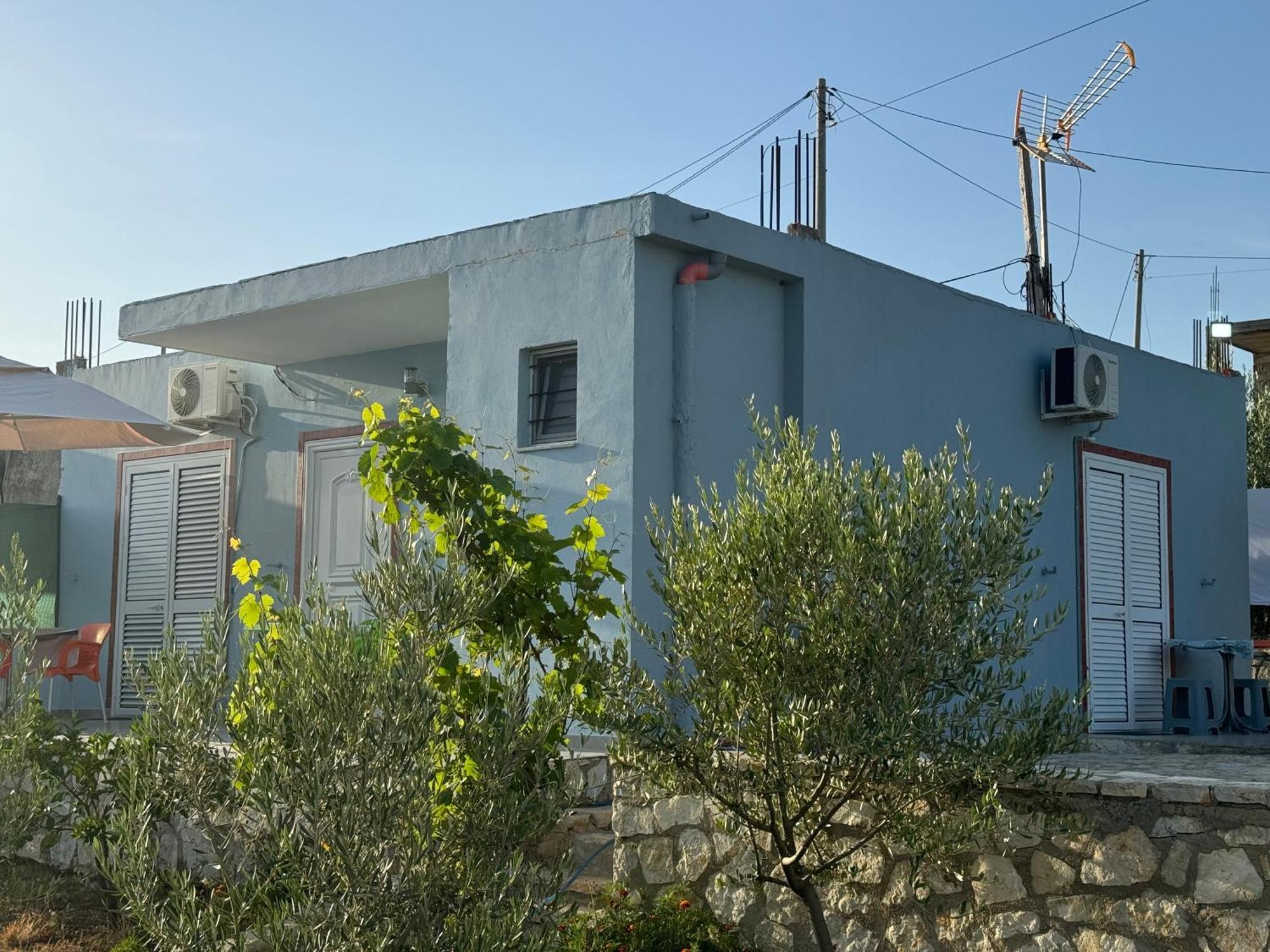 Vila Bedro Sarandë Exteriör bild